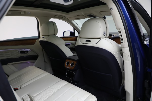 Used 2024 Bentley Bentayga Azure V8 for sale $209,900 at Maserati of Westport in Westport CT 06880 24