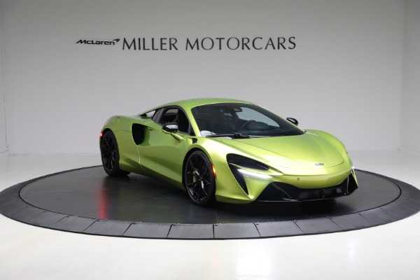 Used 2024 McLaren Artura TechLux for sale $191,900 at Maserati of Westport in Westport CT 06880 11