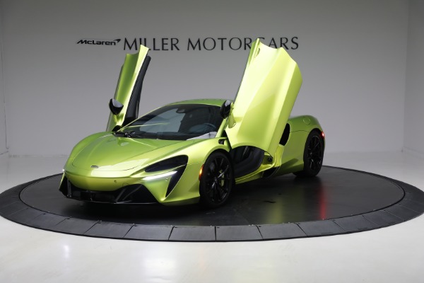 Used 2024 McLaren Artura TechLux for sale $191,900 at Maserati of Westport in Westport CT 06880 14