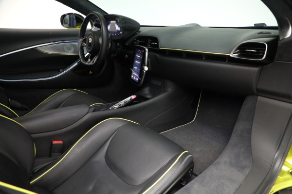 Used 2024 McLaren Artura TechLux for sale $191,900 at Maserati of Westport in Westport CT 06880 20