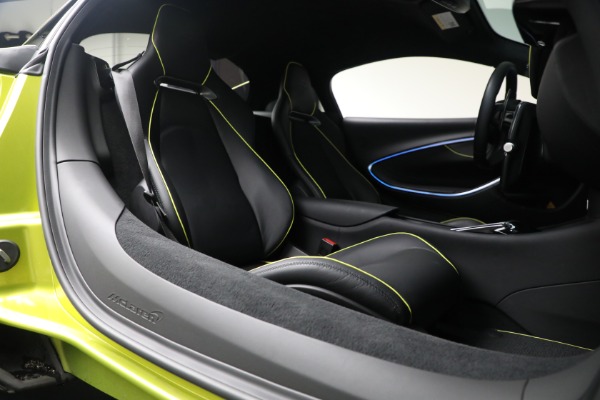 Used 2024 McLaren Artura TechLux for sale $191,900 at Maserati of Westport in Westport CT 06880 21