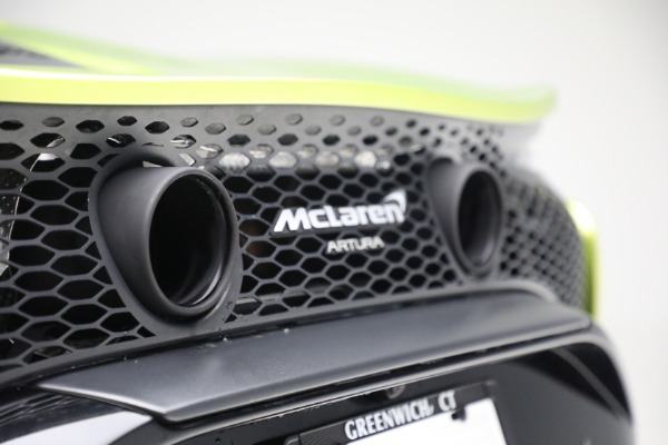 Used 2024 McLaren Artura TechLux for sale $191,900 at Maserati of Westport in Westport CT 06880 23