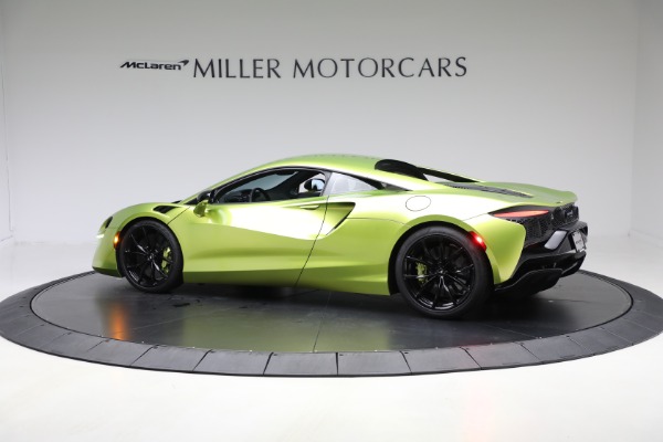 Used 2024 McLaren Artura TechLux for sale $191,900 at Maserati of Westport in Westport CT 06880 4