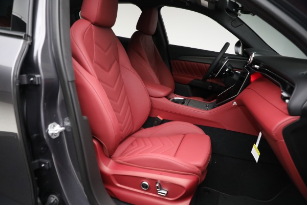 New 2025 Maserati Grecale Trofeo for sale $119,746 at Maserati of Westport in Westport CT 06880 19