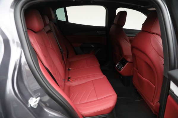 New 2025 Maserati Grecale Trofeo for sale $119,746 at Maserati of Westport in Westport CT 06880 20
