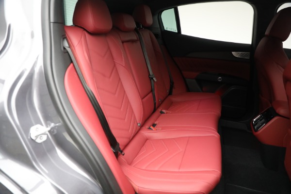 New 2025 Maserati Grecale Trofeo for sale $119,746 at Maserati of Westport in Westport CT 06880 21