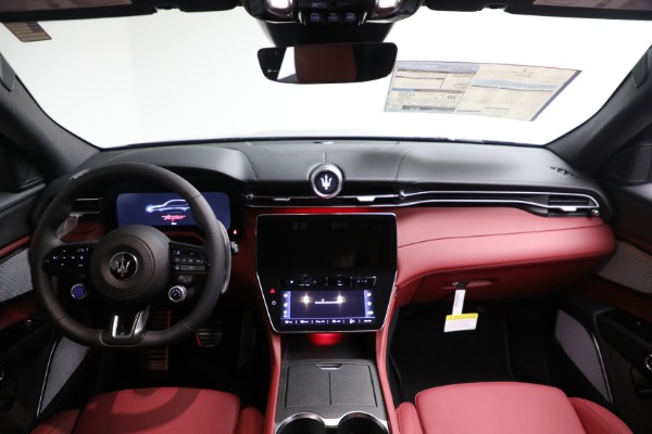 New 2025 Maserati Grecale Trofeo for sale $119,746 at Maserati of Westport in Westport CT 06880 24
