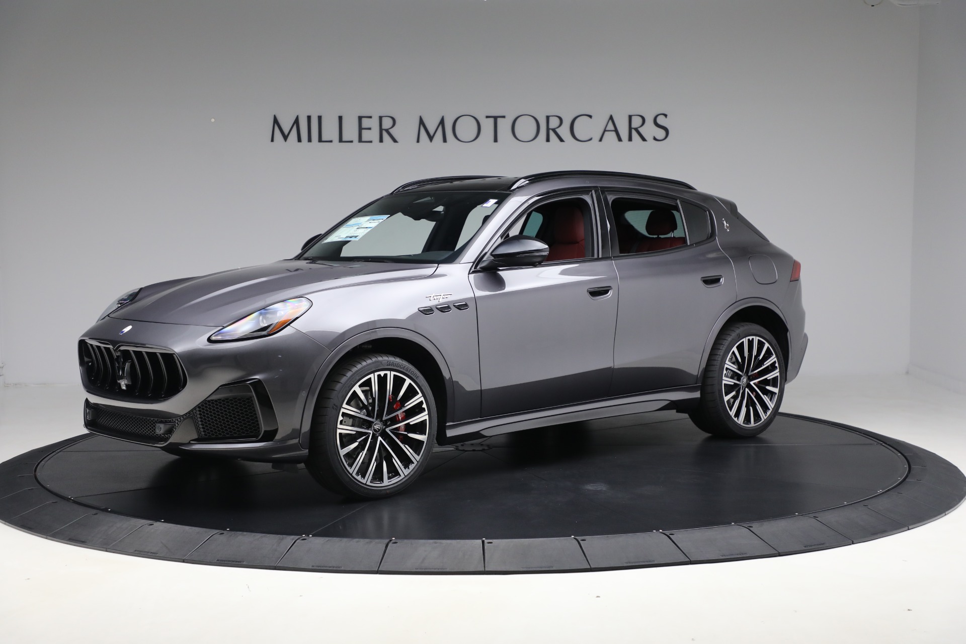 New 2025 Maserati Grecale Trofeo for sale $119,746 at Maserati of Westport in Westport CT 06880 1