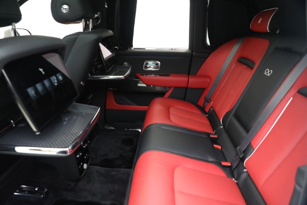 Used 2025 Rolls-Royce Black Badge Cullinan for sale $479,900 at Maserati of Westport in Westport CT 06880 24