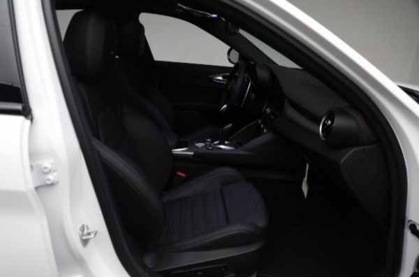 New 2025 Alfa Romeo Giulia Tributo Italiano for sale Sold at Maserati of Westport in Westport CT 06880 14