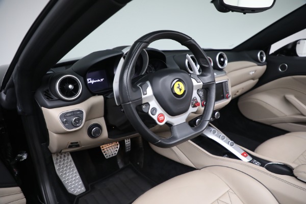 Used 2016 Ferrari California T for sale $122,900 at Maserati of Westport in Westport CT 06880 14