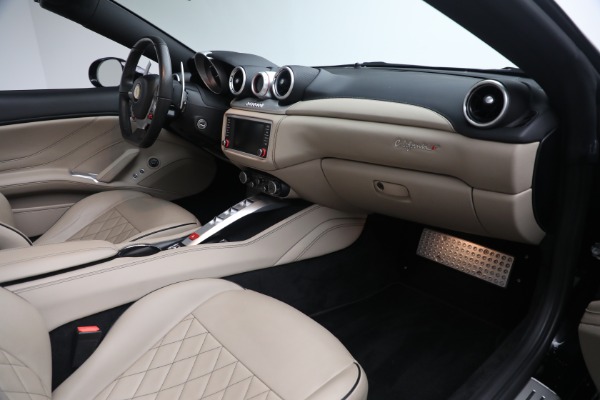 Used 2016 Ferrari California T for sale $122,900 at Maserati of Westport in Westport CT 06880 19