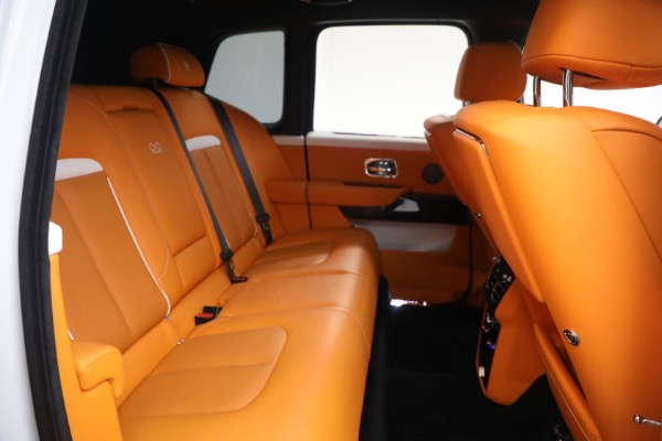 Used 2022 Rolls-Royce Black Badge Cullinan for sale Call for price at Maserati of Westport in Westport CT 06880 27