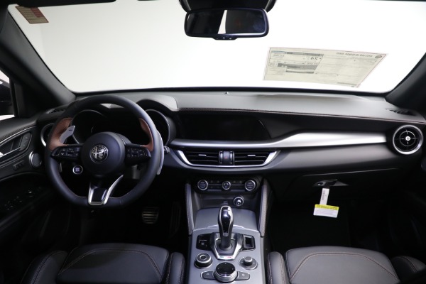 New 2025 Alfa Romeo Stelvio Intensa for sale Sold at Maserati of Westport in Westport CT 06880 28