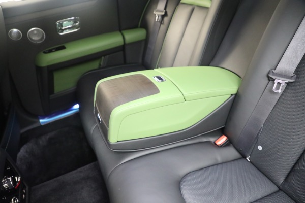 New 2026 Rolls-Royce Ghost for sale $430,350 at Maserati of Westport in Westport CT 06880 26