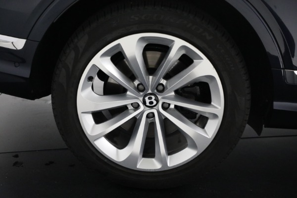 Used 2024 Bentley Bentayga EWB V8 for sale $204,900 at Maserati of Westport in Westport CT 06880 14
