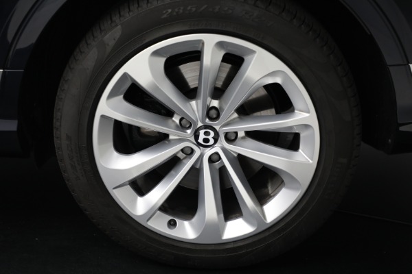 Used 2024 Bentley Bentayga EWB V8 for sale $204,900 at Maserati of Westport in Westport CT 06880 15