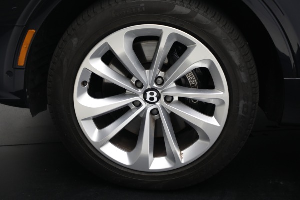 Used 2024 Bentley Bentayga EWB V8 for sale $204,900 at Maserati of Westport in Westport CT 06880 16