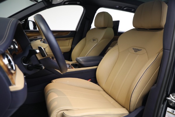 Used 2024 Bentley Bentayga EWB V8 for sale $204,900 at Maserati of Westport in Westport CT 06880 20