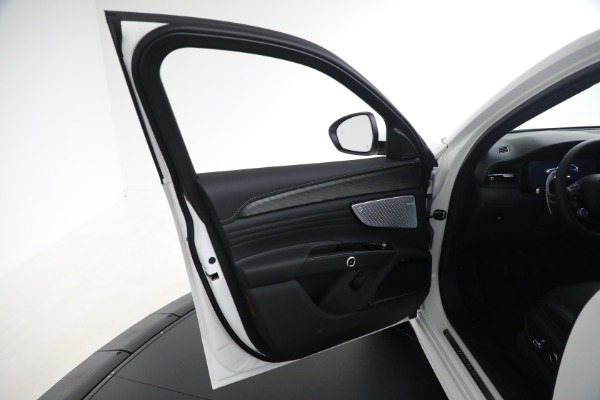 Used 2025 Maserati Grecale for sale $57,550 at Maserati of Westport in Westport CT 06880 21