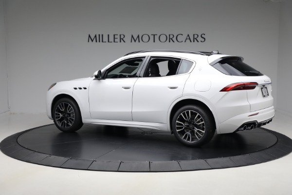 Used 2025 Maserati Grecale for sale $57,550 at Maserati of Westport in Westport CT 06880 4