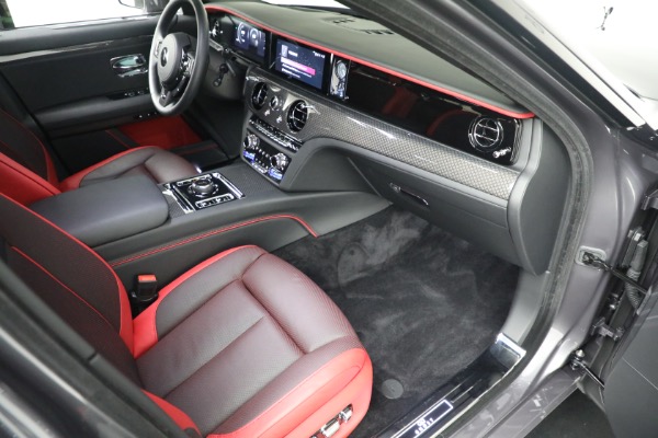 Used 2025 Rolls-Royce Black Badge Ghost for sale $429,900 at Maserati of Westport in Westport CT 06880 25