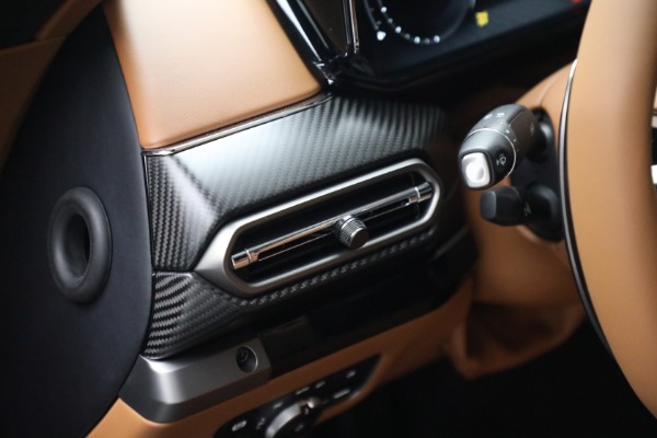 New 2026 Aston Martin Vantage for sale $240,100 at Maserati of Westport in Westport CT 06880 21