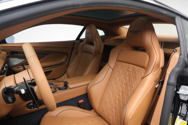 New 2026 Aston Martin Vanquish for sale $498,000 at Maserati of Westport in Westport CT 06880 16