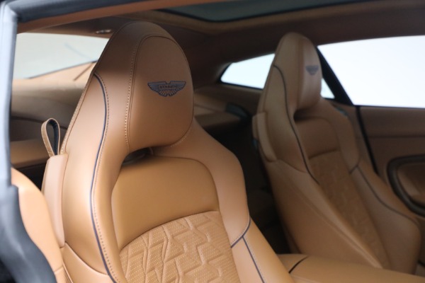 New 2026 Aston Martin Vanquish for sale $498,000 at Maserati of Westport in Westport CT 06880 21