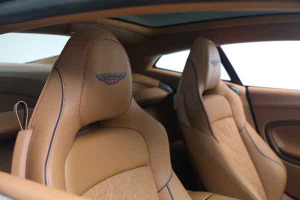 New 2026 Aston Martin Vanquish for sale $498,000 at Maserati of Westport in Westport CT 06880 23