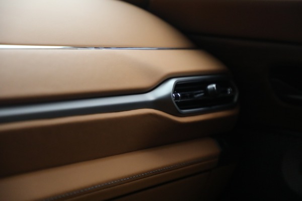 New 2026 Aston Martin Vanquish for sale $498,000 at Maserati of Westport in Westport CT 06880 28