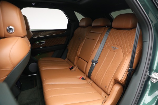 Used 2021 Bentley Bentayga V8 for sale $109,900 at Maserati of Westport in Westport CT 06880 25