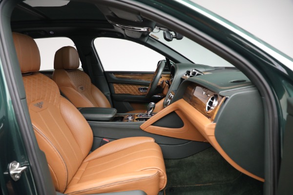Used 2021 Bentley Bentayga V8 for sale $109,900 at Maserati of Westport in Westport CT 06880 28
