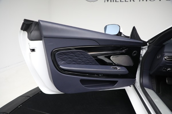 Used 2024 Aston Martin DB12 Volante for sale $245,900 at Maserati of Westport in Westport CT 06880 24
