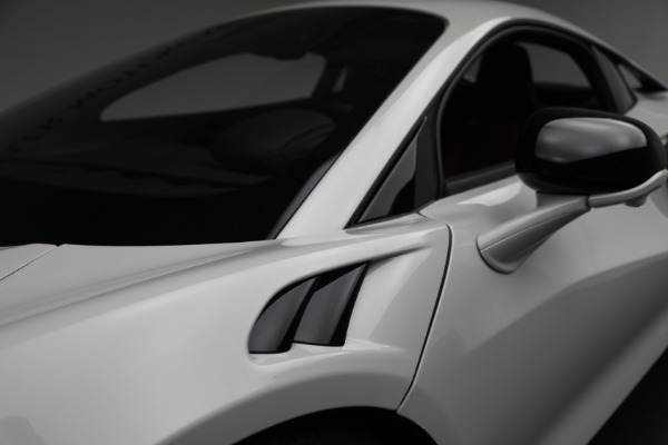 New 2026 McLaren Artura TechLux for sale $304,500 at Maserati of Westport in Westport CT 06880 25