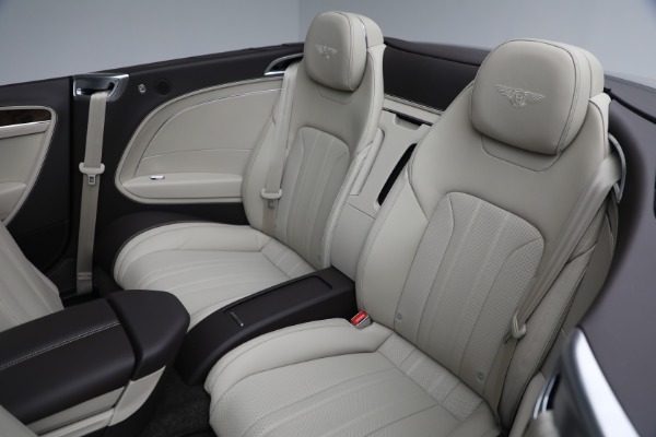 New 2026 Bentley Continental GTC for sale $372,755 at Maserati of Westport in Westport CT 06880 27