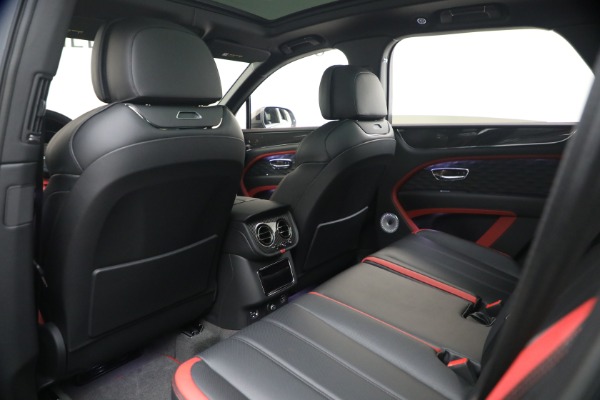 New 2026 Bentley Bentayga Speed V8 for sale $401,690 at Maserati of Westport in Westport CT 06880 18