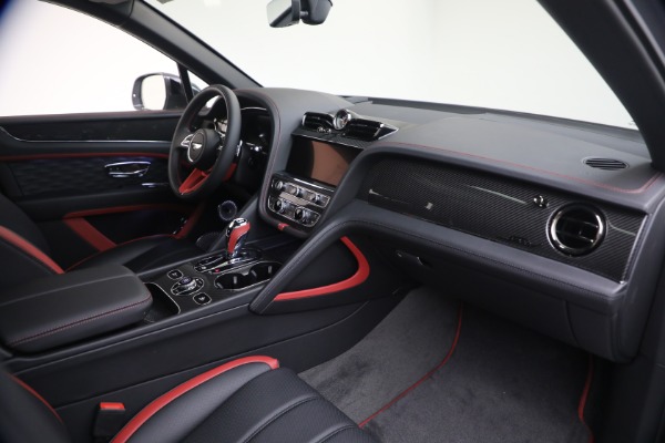 New 2026 Bentley Bentayga Speed V8 for sale $401,690 at Maserati of Westport in Westport CT 06880 22