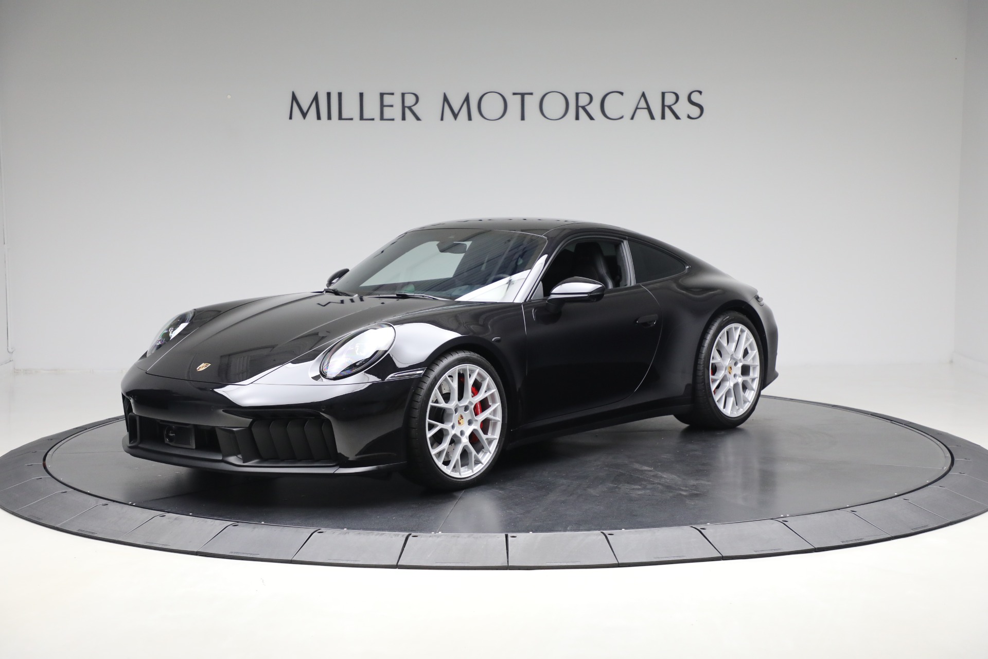 Used 2025 Porsche 911 Carrera GTS for sale $195,900 at Maserati of Westport in Westport CT 06880 1