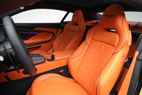 New 2025 Aston Martin Vanquish for sale $532,200 at Maserati of Westport in Westport CT 06880 15