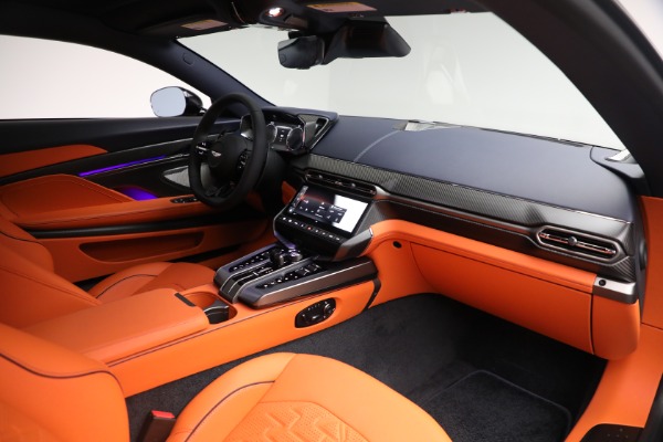 New 2025 Aston Martin Vanquish for sale $532,200 at Maserati of Westport in Westport CT 06880 19