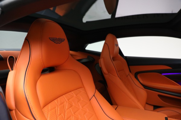 New 2025 Aston Martin Vanquish for sale $532,200 at Maserati of Westport in Westport CT 06880 21