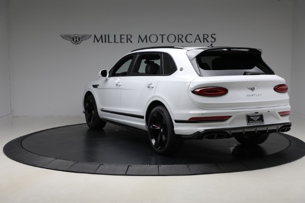 Used 2025 Bentley Bentayga EWB Azure V8 for sale $255,900 at Maserati of Westport in Westport CT 06880 3