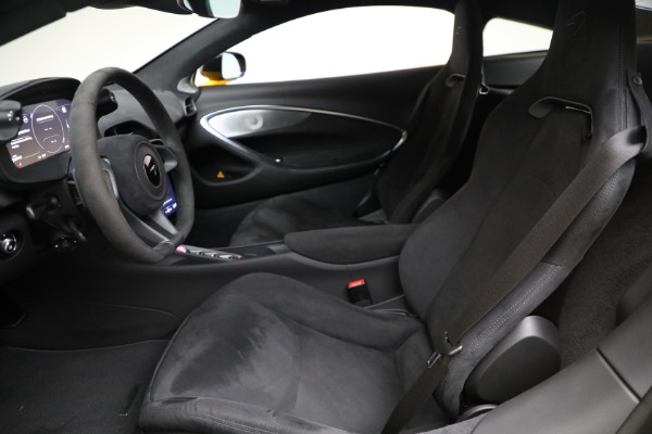 Used 2024 McLaren Artura for sale $193,900 at Maserati of Westport in Westport CT 06880 22