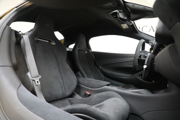 Used 2024 McLaren Artura for sale $193,900 at Maserati of Westport in Westport CT 06880 24