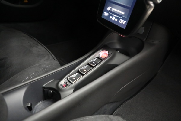 Used 2024 McLaren Artura for sale $193,900 at Maserati of Westport in Westport CT 06880 27