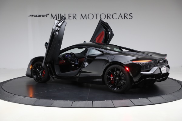 Used 2024 McLaren Artura TechLux for sale $196,900 at Maserati of Westport in Westport CT 06880 16