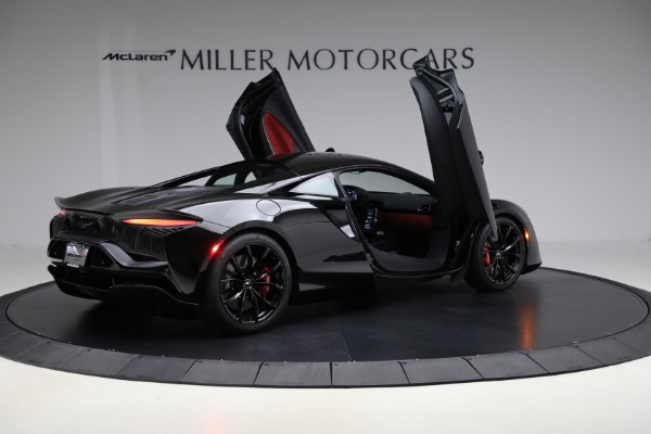 Used 2024 McLaren Artura TechLux for sale $196,900 at Maserati of Westport in Westport CT 06880 18