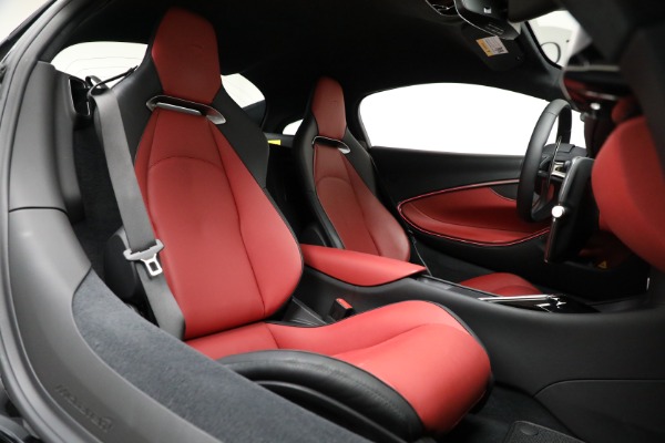 Used 2024 McLaren Artura TechLux for sale $196,900 at Maserati of Westport in Westport CT 06880 24