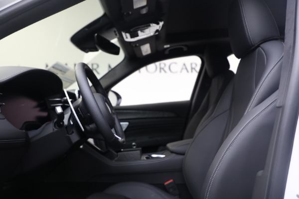 Used 2025 Maserati Grecale Modena for sale $61,116 at Maserati of Westport in Westport CT 06880 14